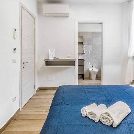 La Perla Rooms Saronno Esterno foto